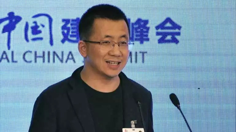 张一鸣小心了,别把锤子手机做成了沉重的包袱